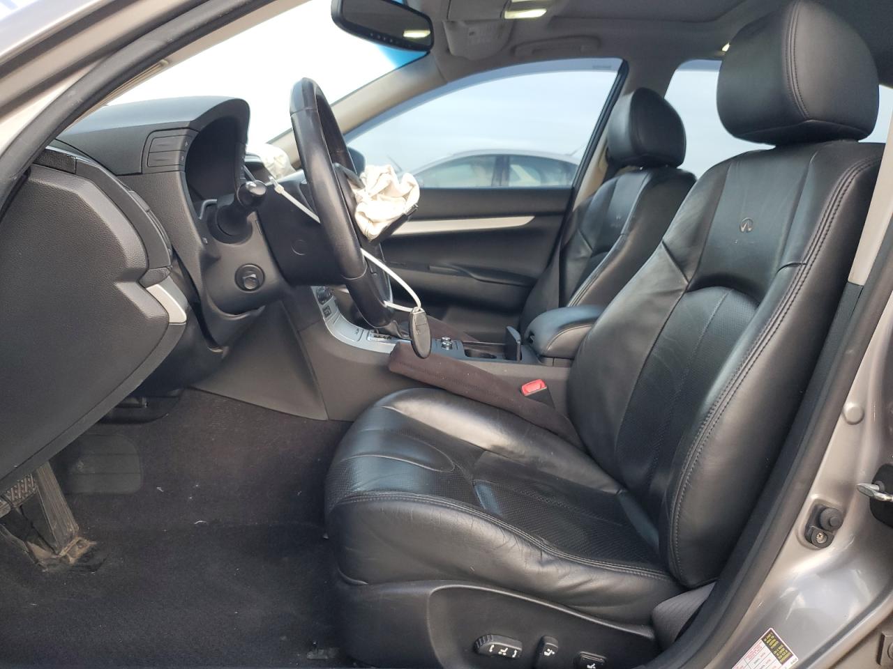2009 Infiniti G - Image 7