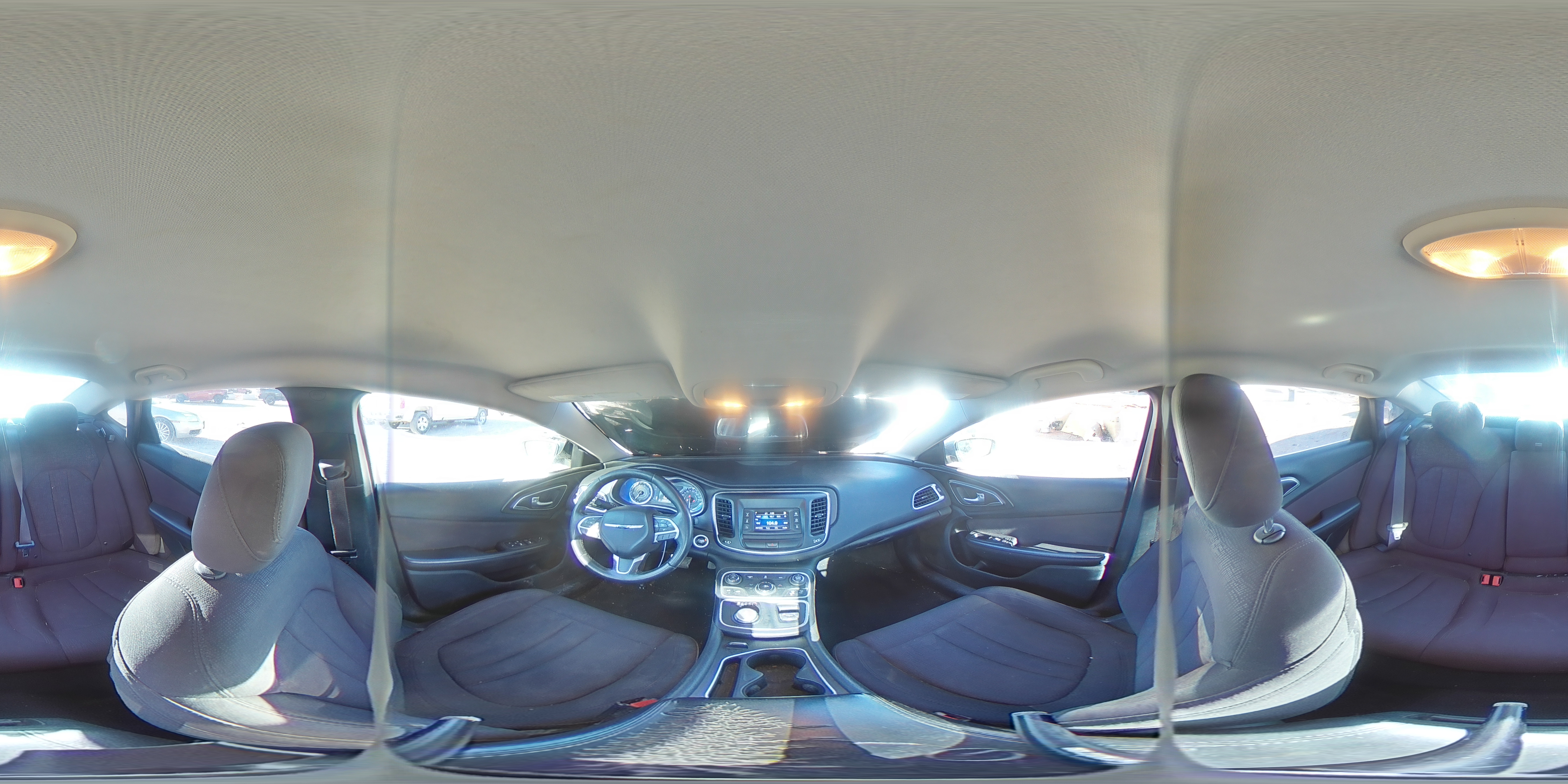 2015 Chrysler 200 - Image 13