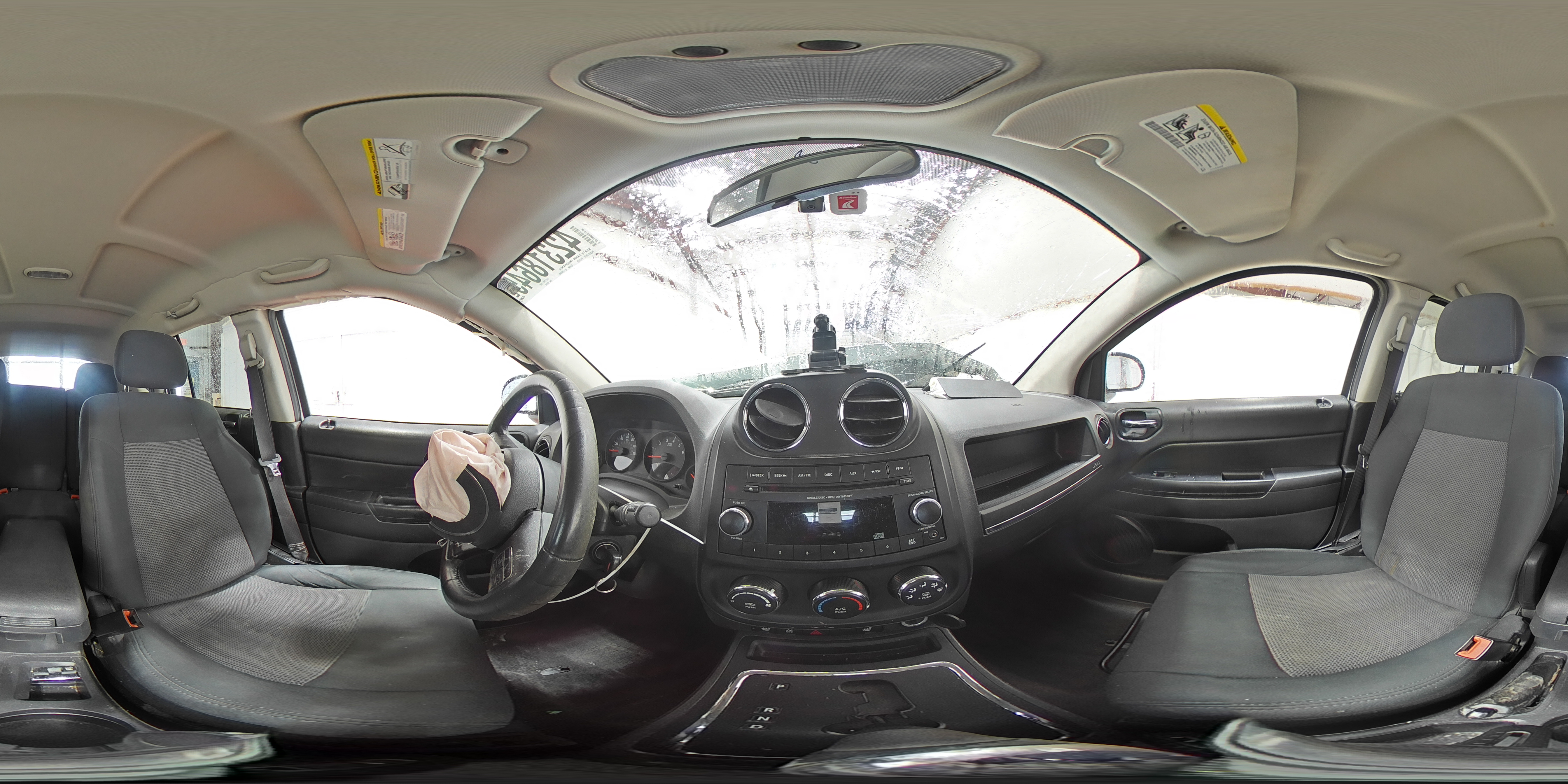 2012 Jeep Compass - Image 15