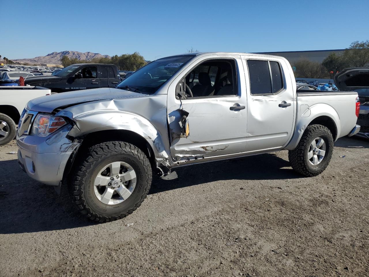 2012 Nissan Navara (Frontier) - Image 1