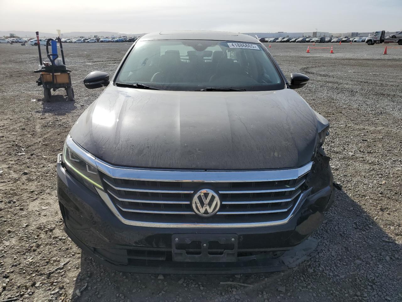 2021 Volkswagen Passat - Image 5