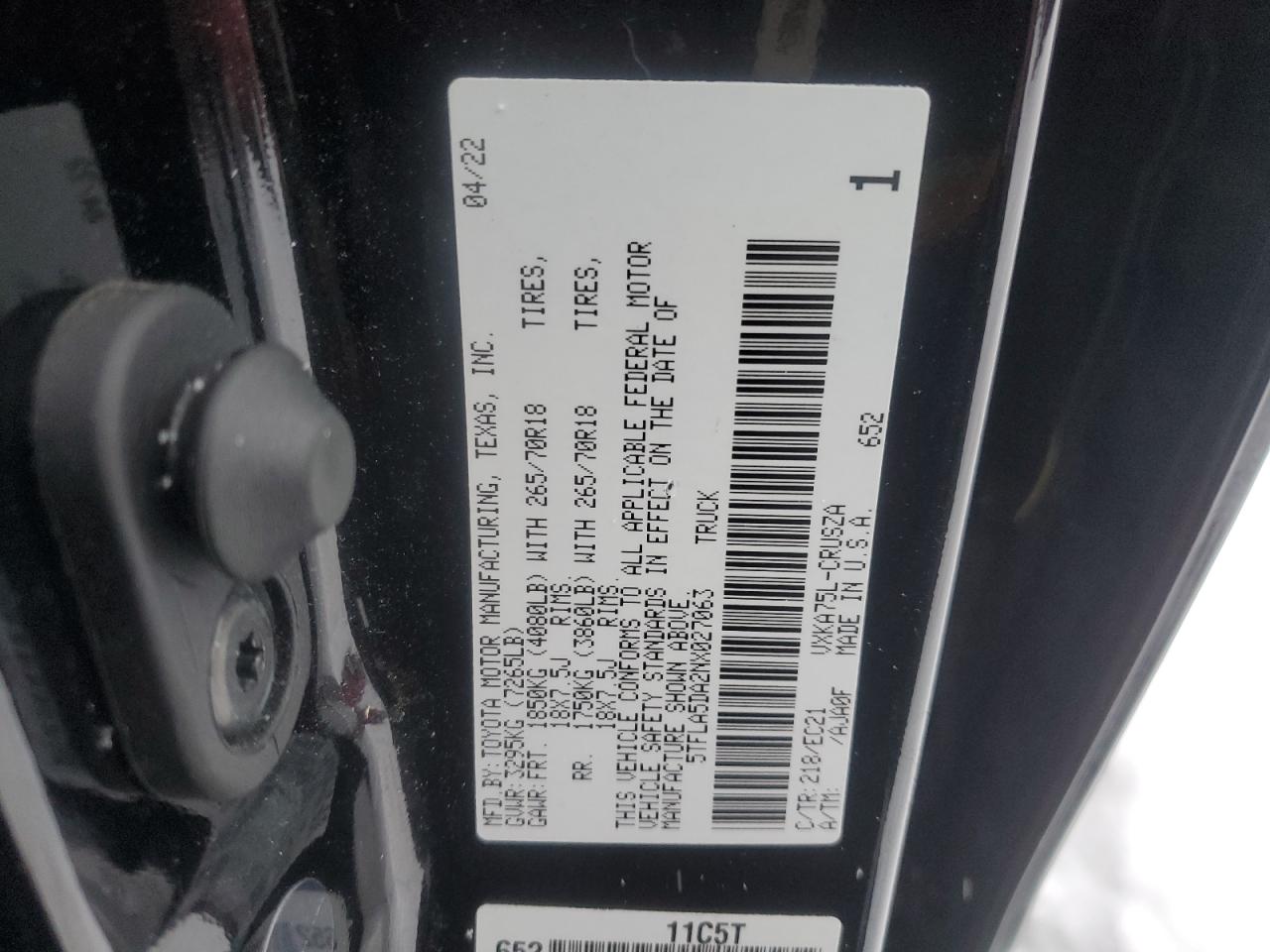 2022 Toyota Tundra - Image 13