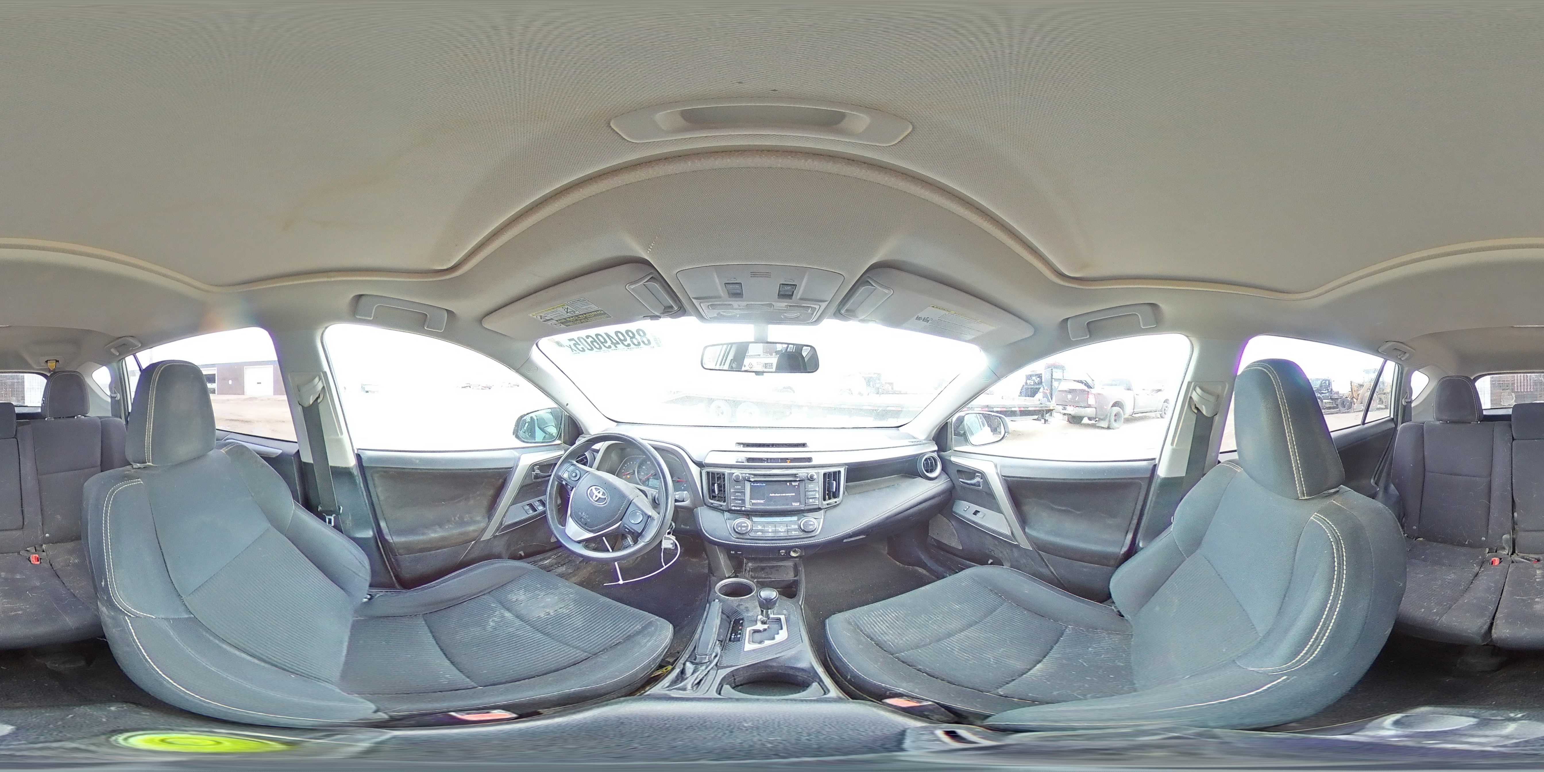 2015 Toyota RAV 4 - Image 14