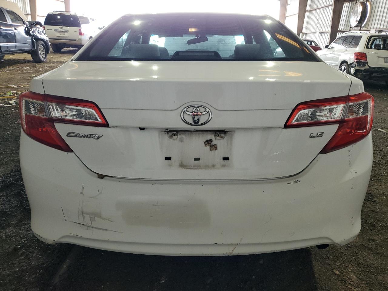 2014 Toyota Camry - Image 6