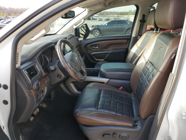  NISSAN TITAN 2017 Білий