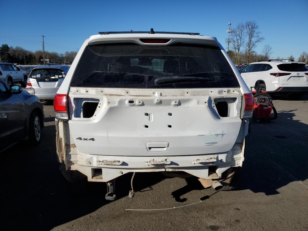 2016 Jeep Grand Cherokee - Image 6