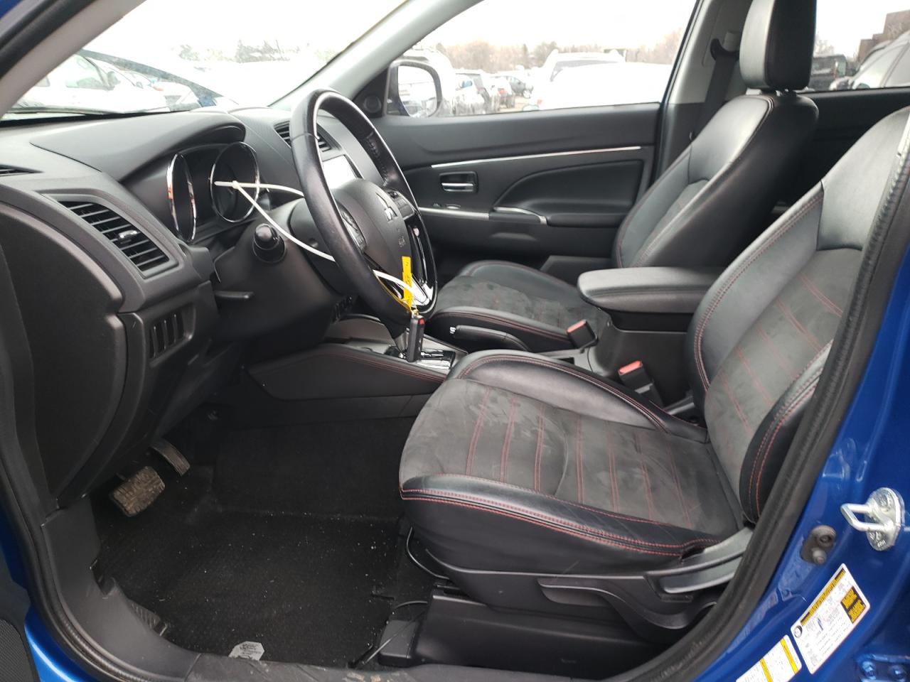 2018 Mitsubishi Outlander - Image 7