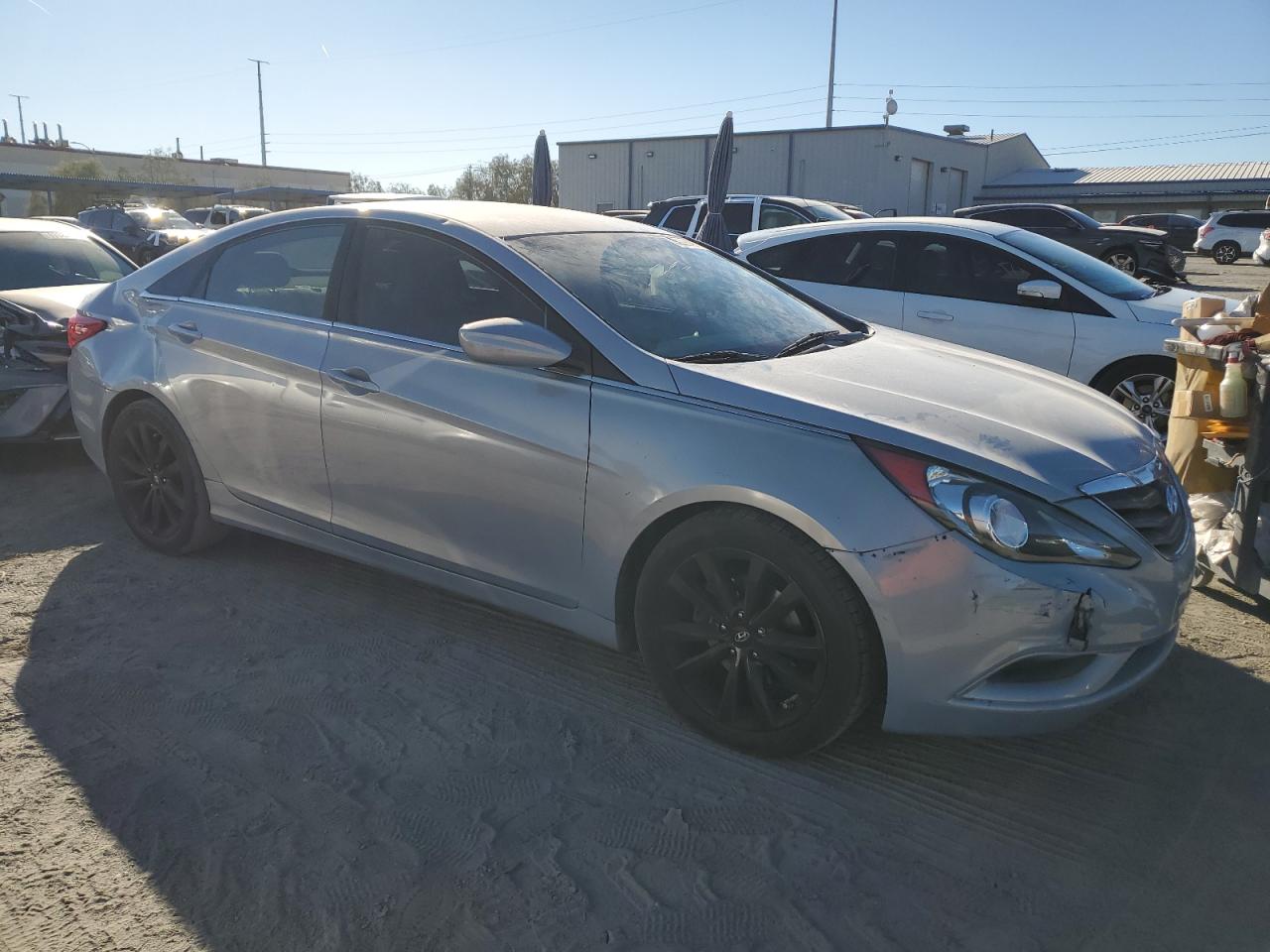 2011 Hyundai Sonata - Image 4
