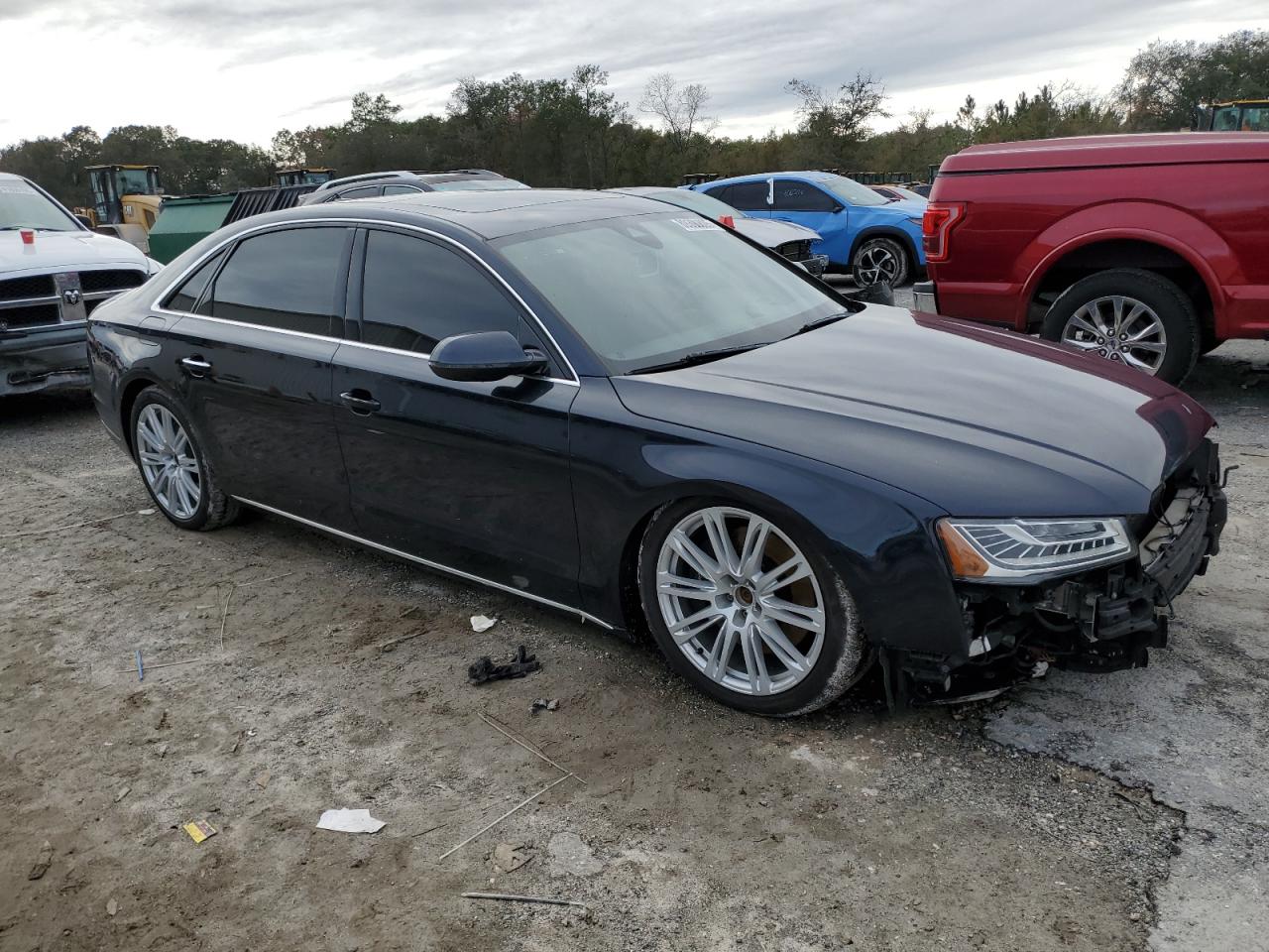 2015 Audi A8 - Image 4