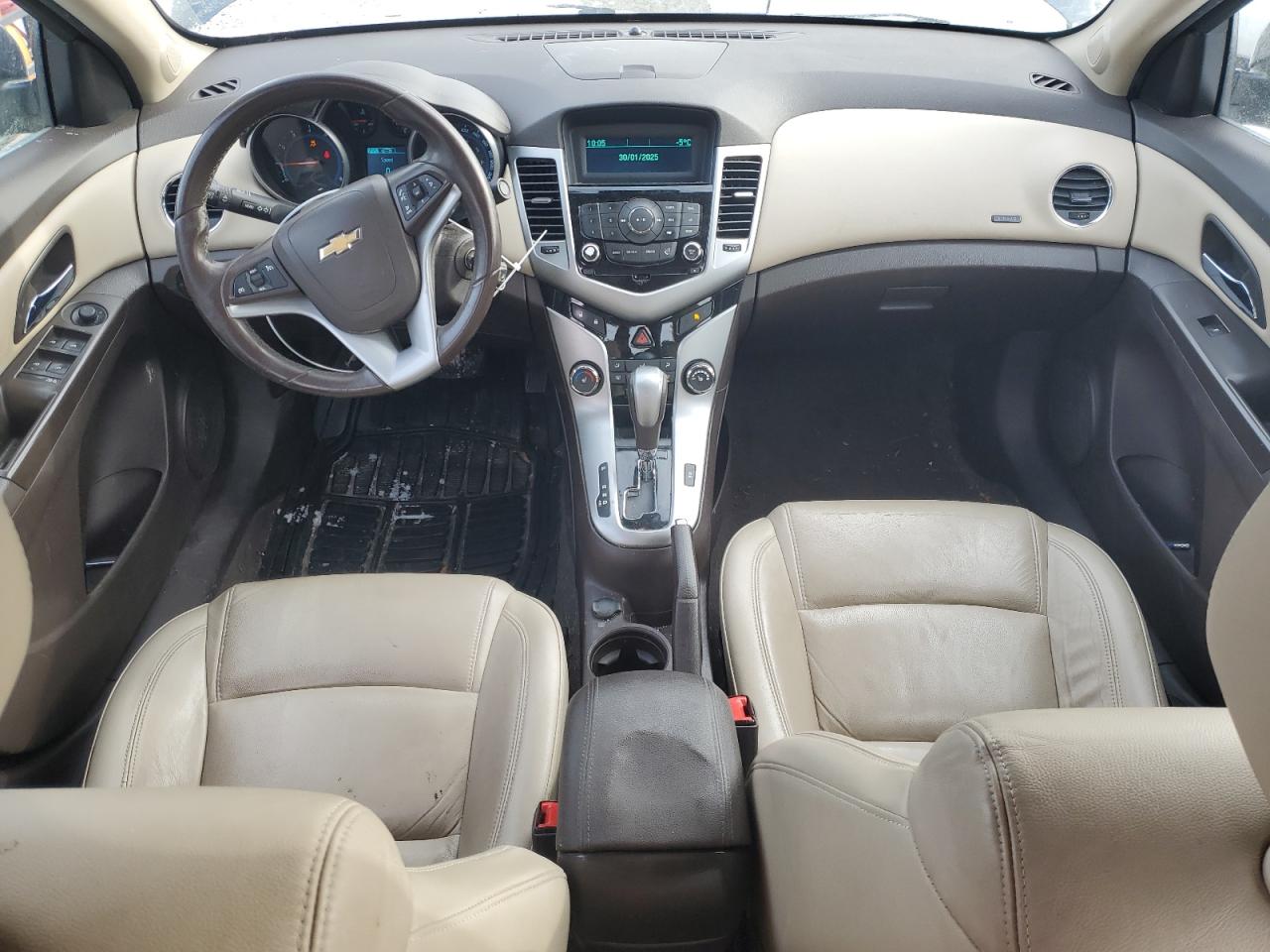 2013 Chevrolet Cruze - Image 8