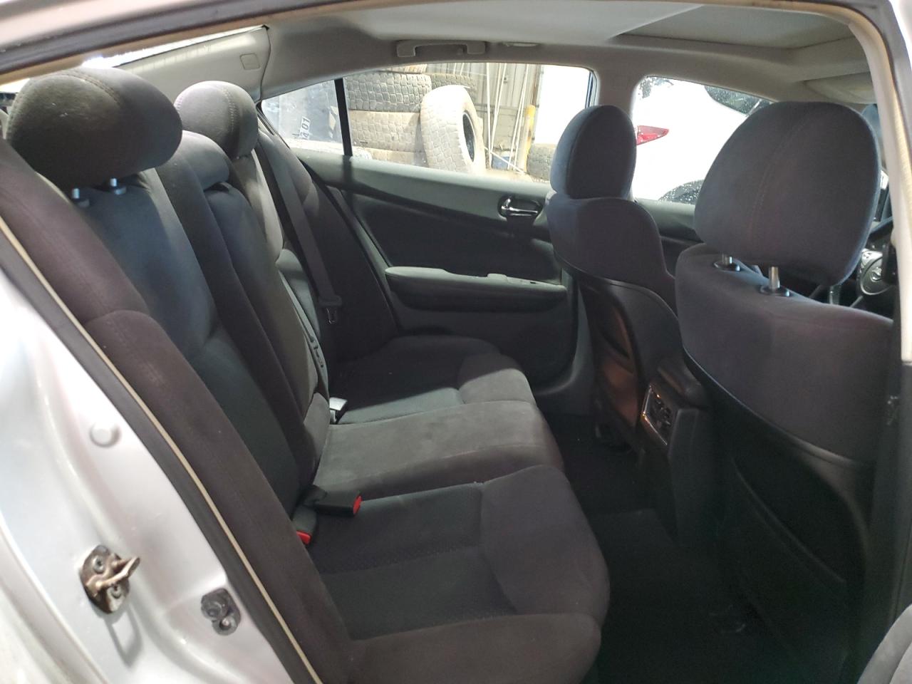 2010 Nissan Maxima - Image 10