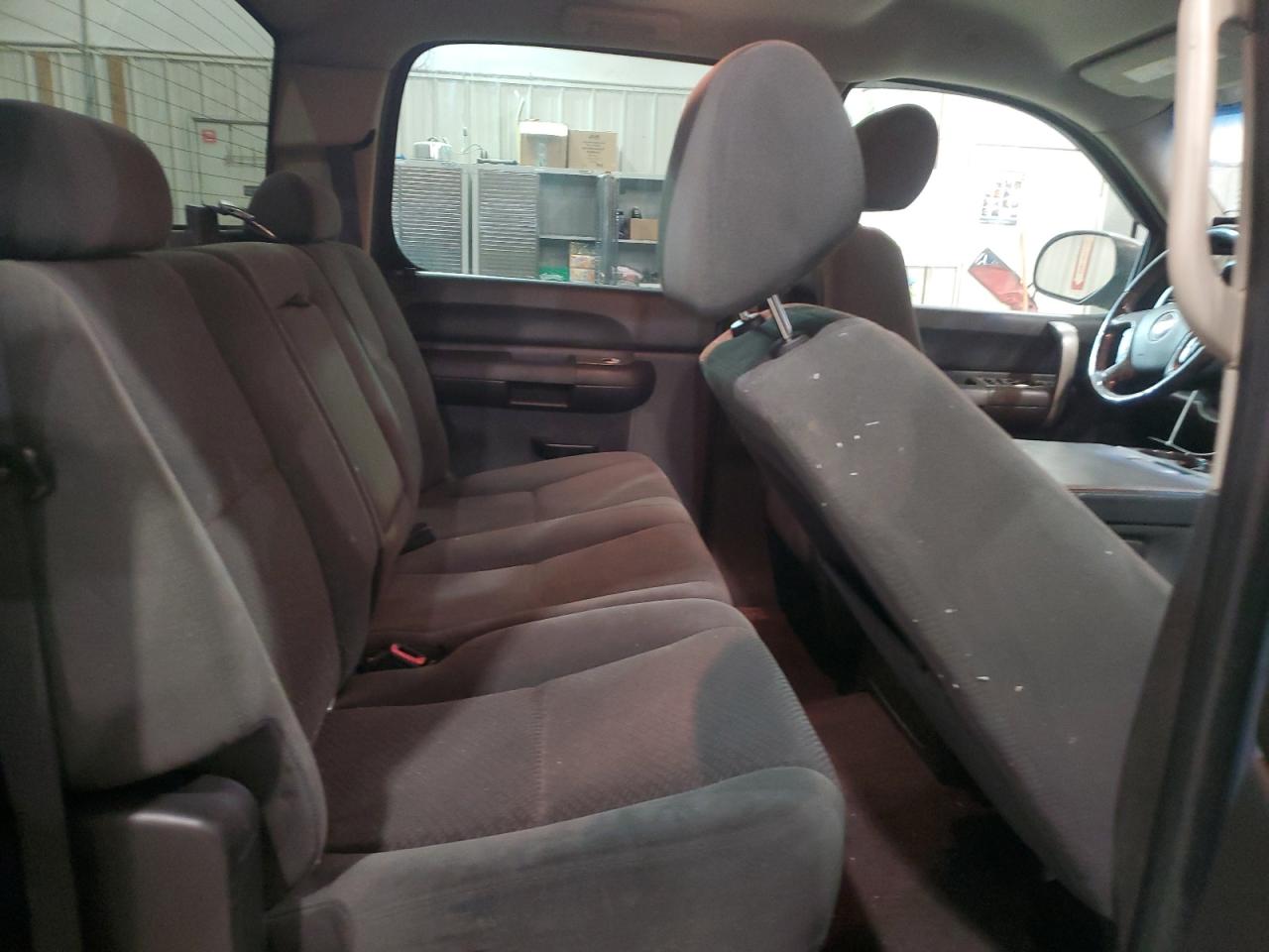 2008 Chevrolet Silverado - Image 10