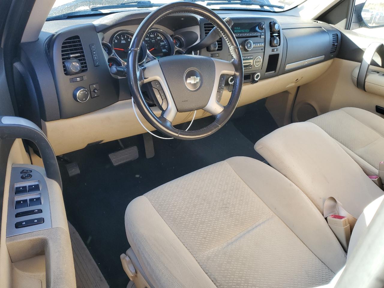 2008 Chevrolet Silverado - Image 8