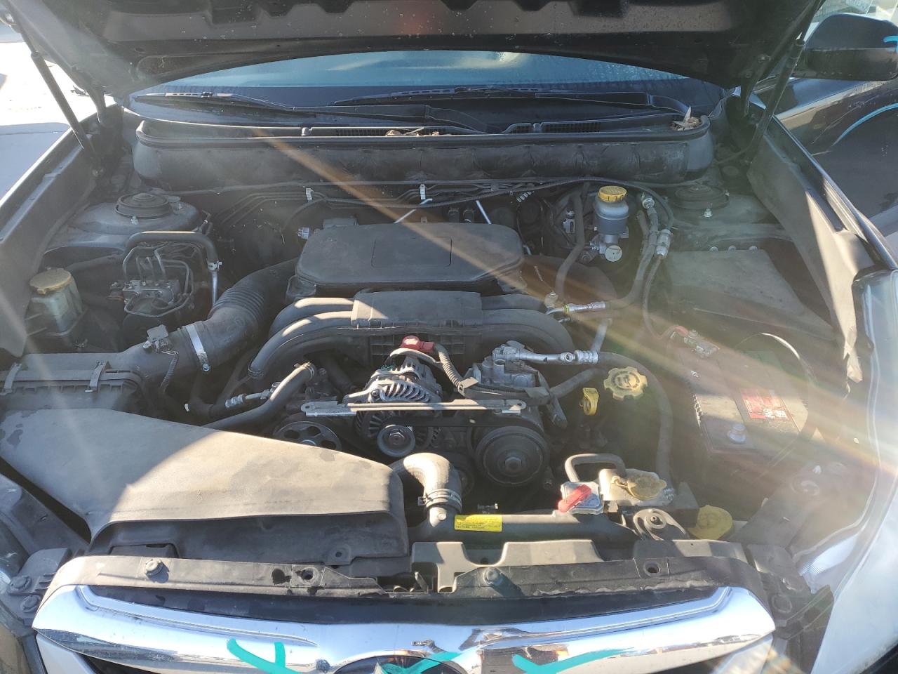 2010 Subaru Outback - Image 12