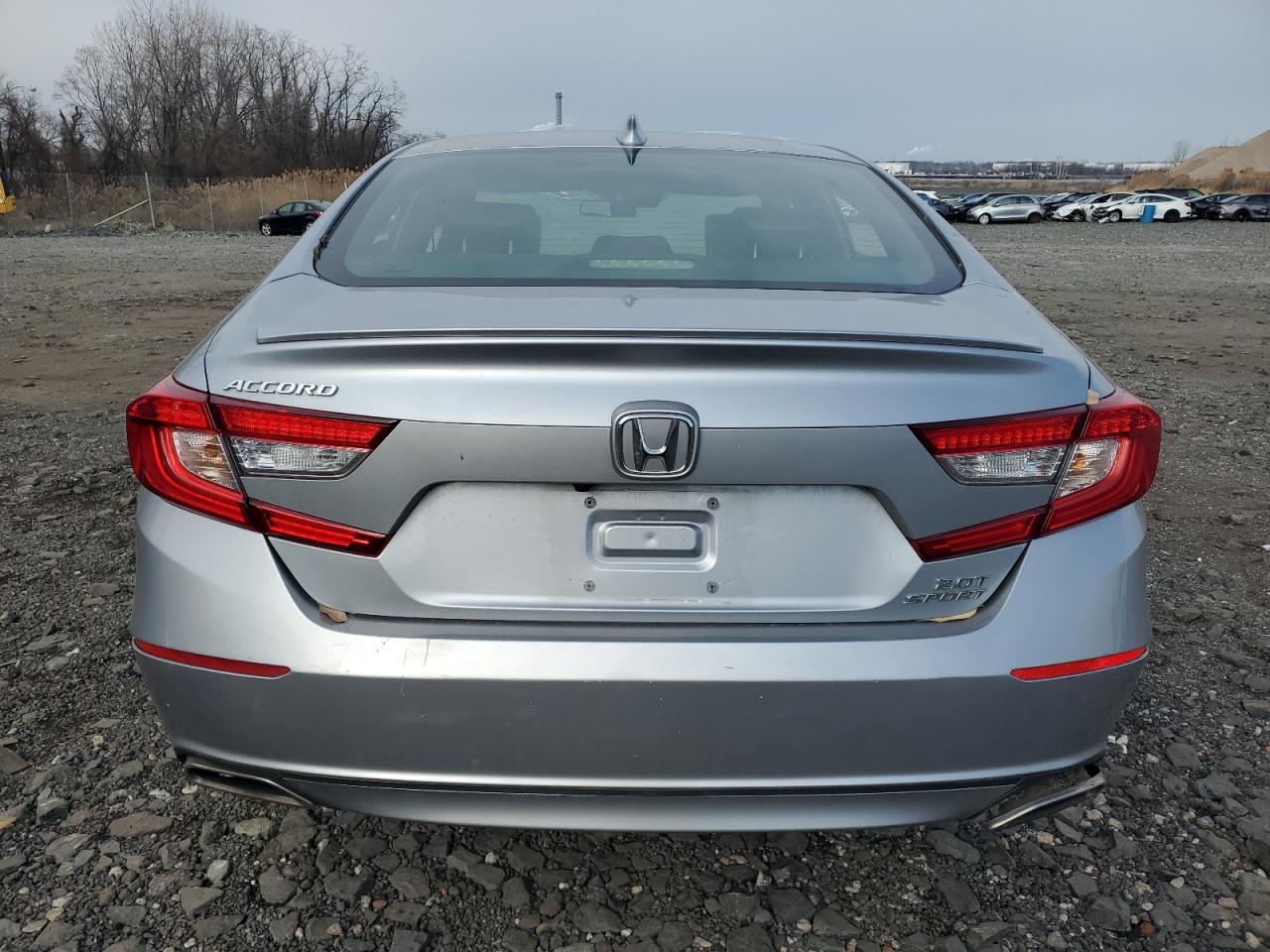2020 Honda Accord - Image 6
