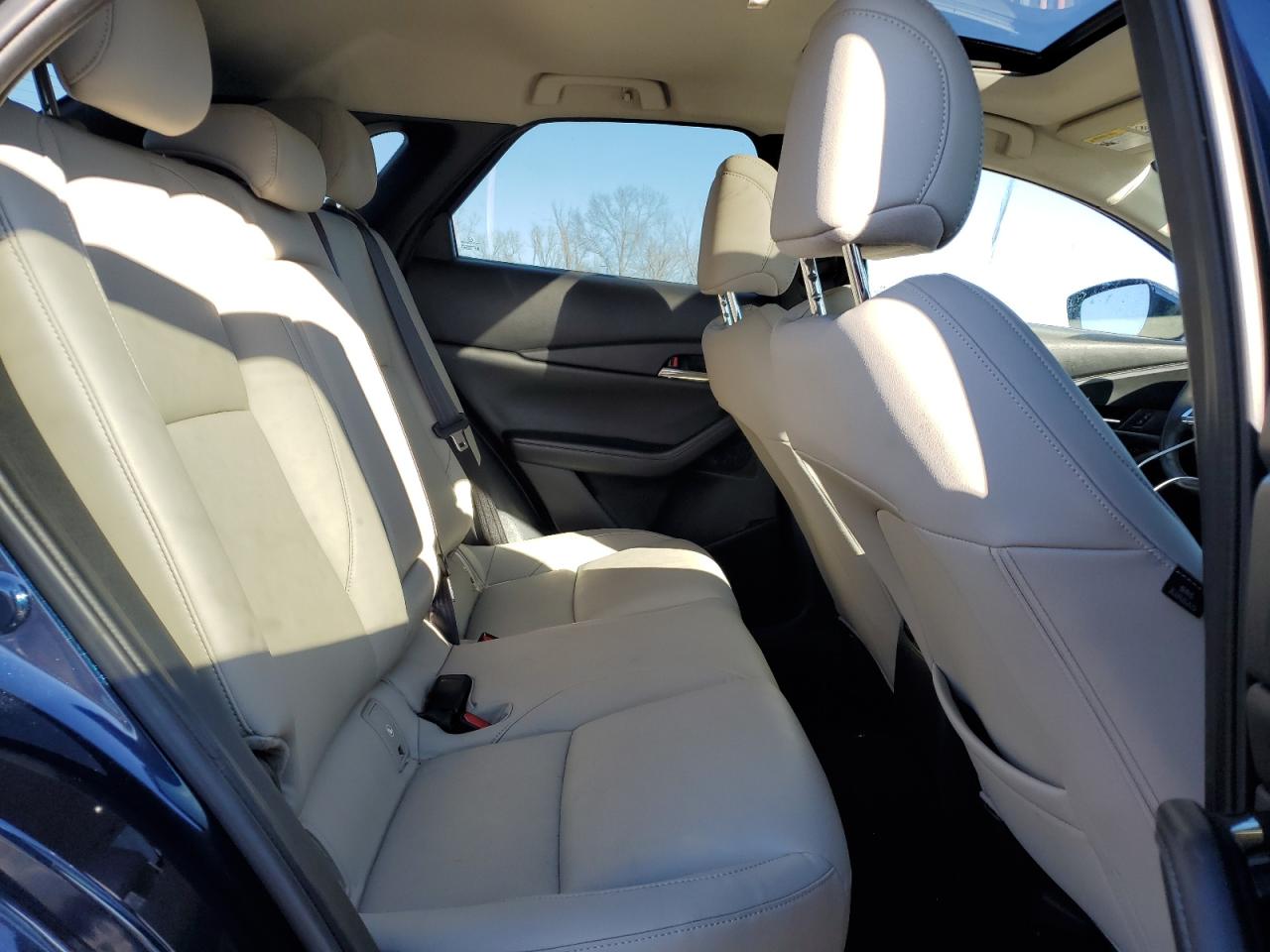 2022 Mazda CX-30 - Image 12