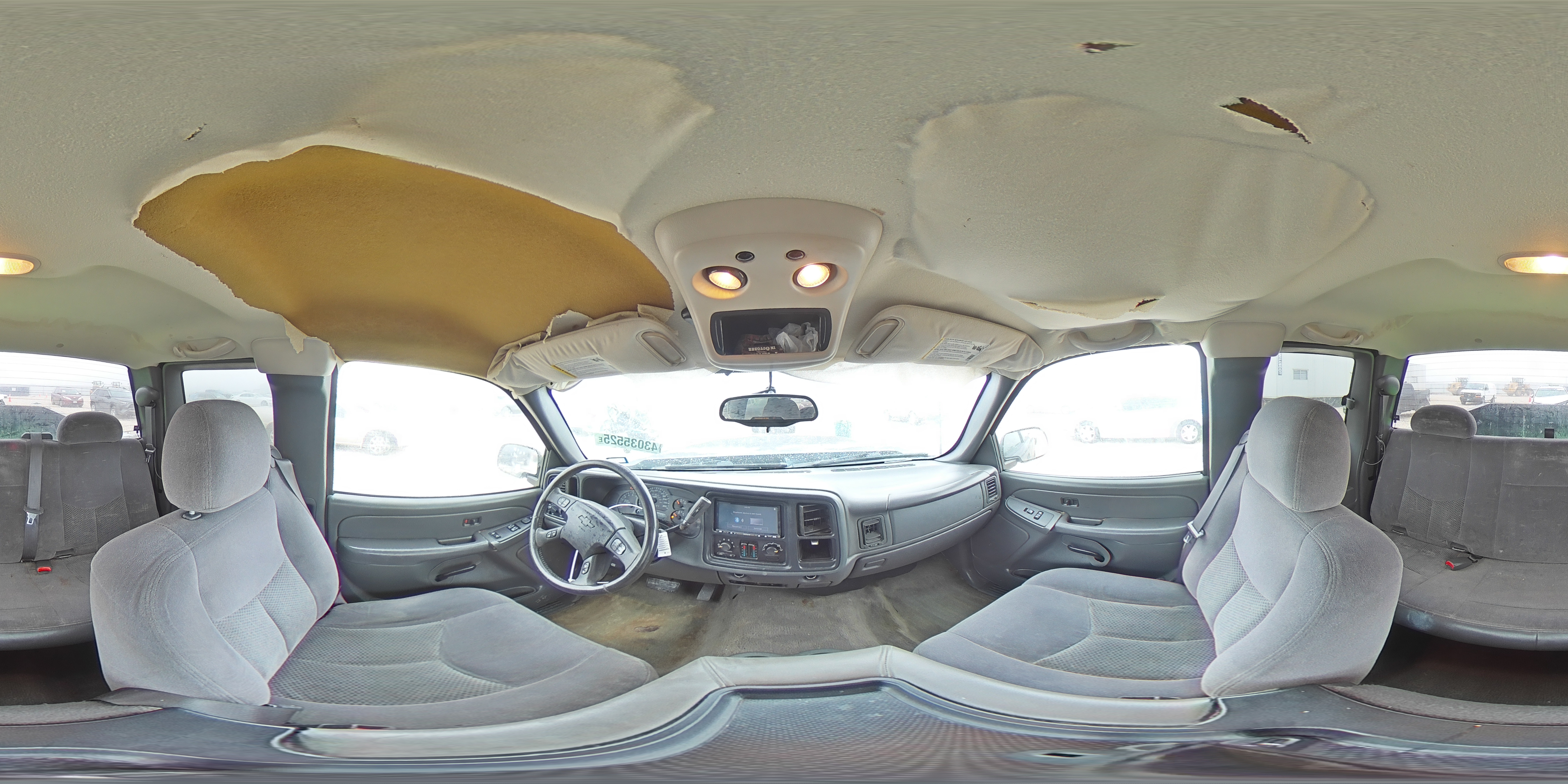 2006 Chevrolet Silverado - Image 12