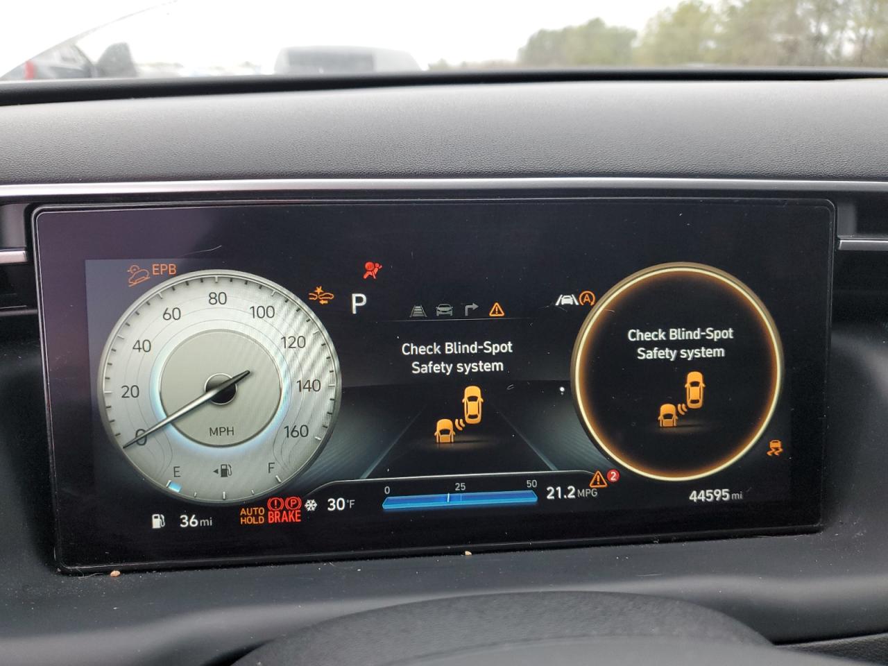 2022 Hyundai Tucson - Image 9