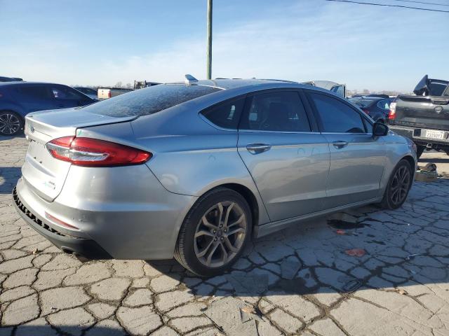  FORD FUSION 2020 Srebrny