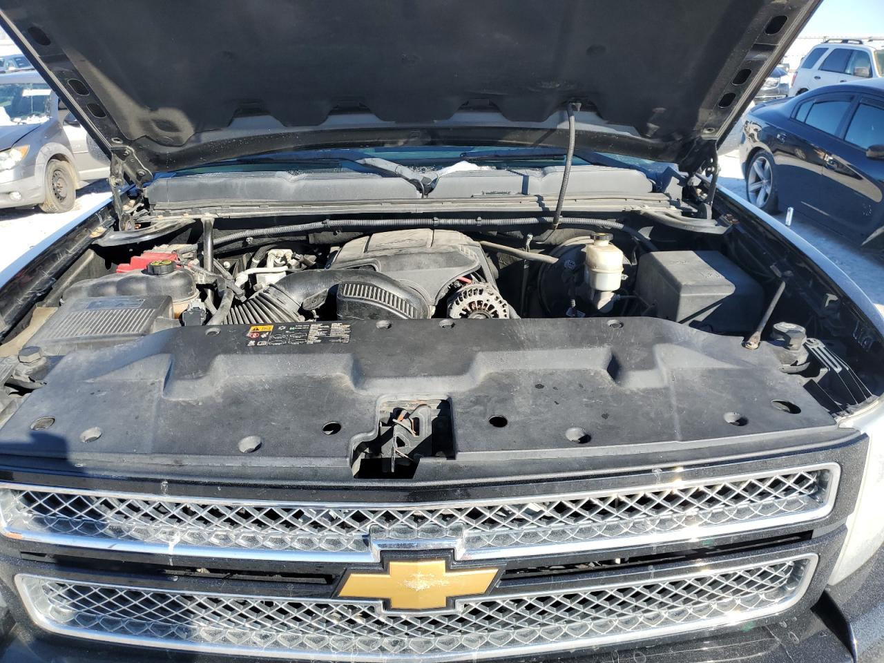 2013 Chevrolet Silverado - Image 11