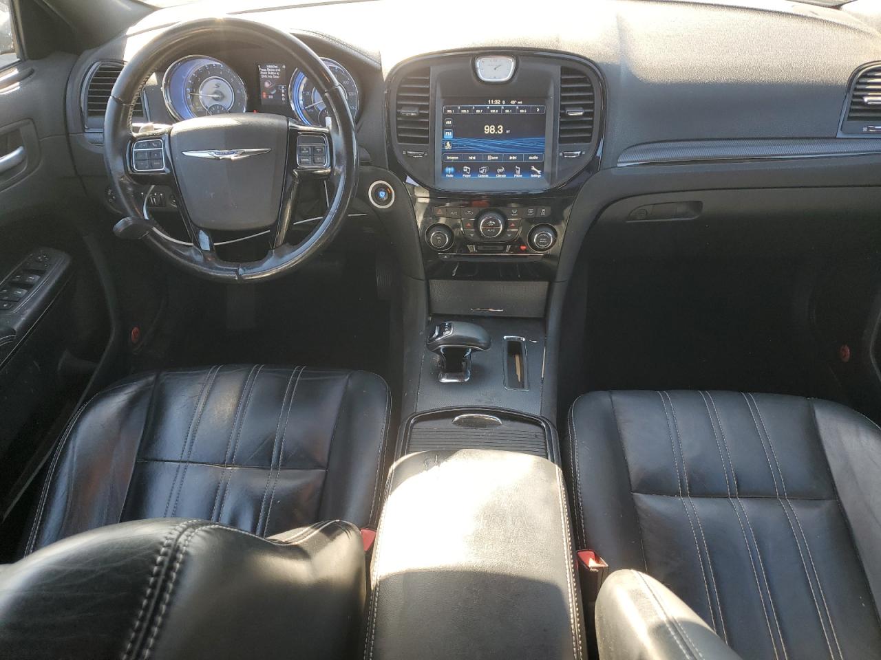 2013 Chrysler 300 - Image 8