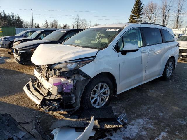 2024 Toyota Sienna Le