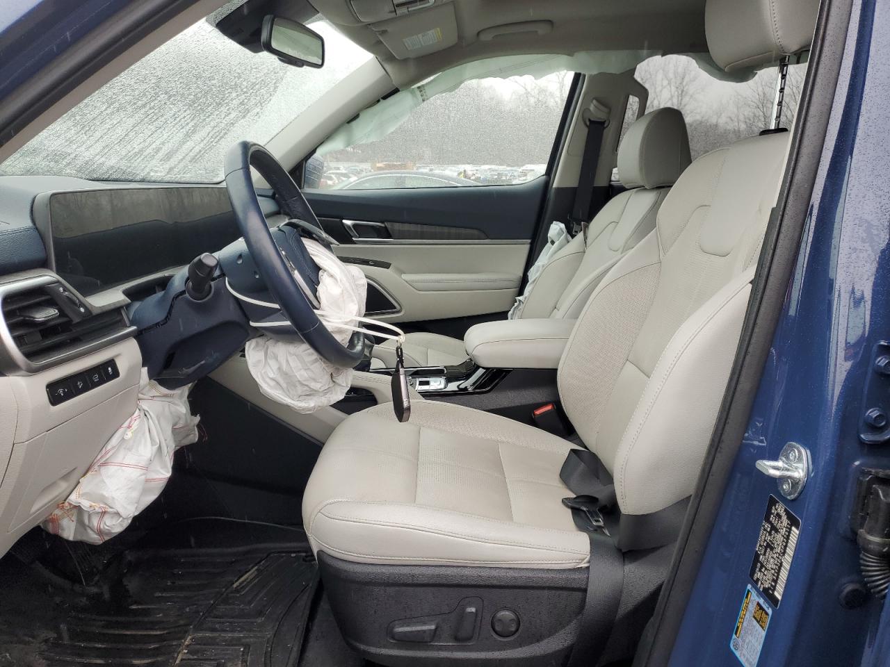 2023 Kia Telluride - Image 7