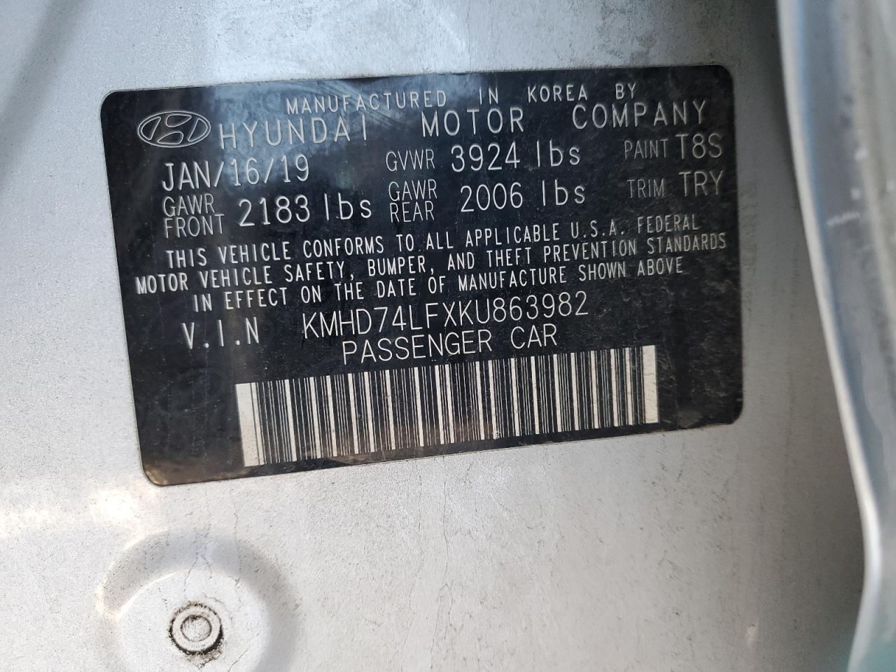 2019 Hyundai Elantra - Image 12