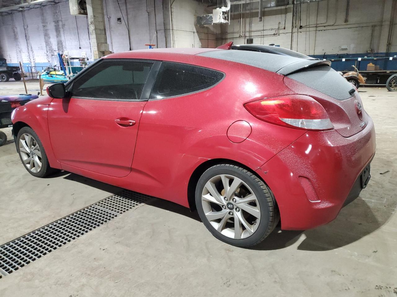 2016 Hyundai Veloster - Image 2