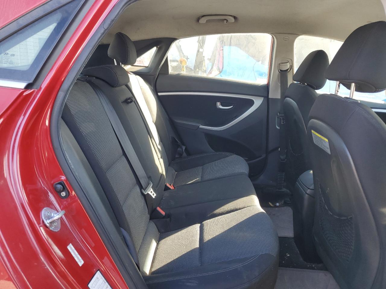 2014 Hyundai Elantra - Image 10