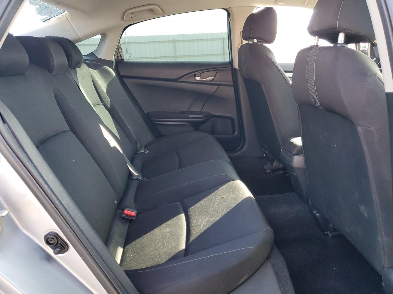 2016 Honda Civic - Image 10