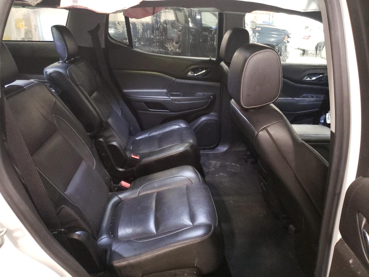 2018 GMC Acadia - Image 12