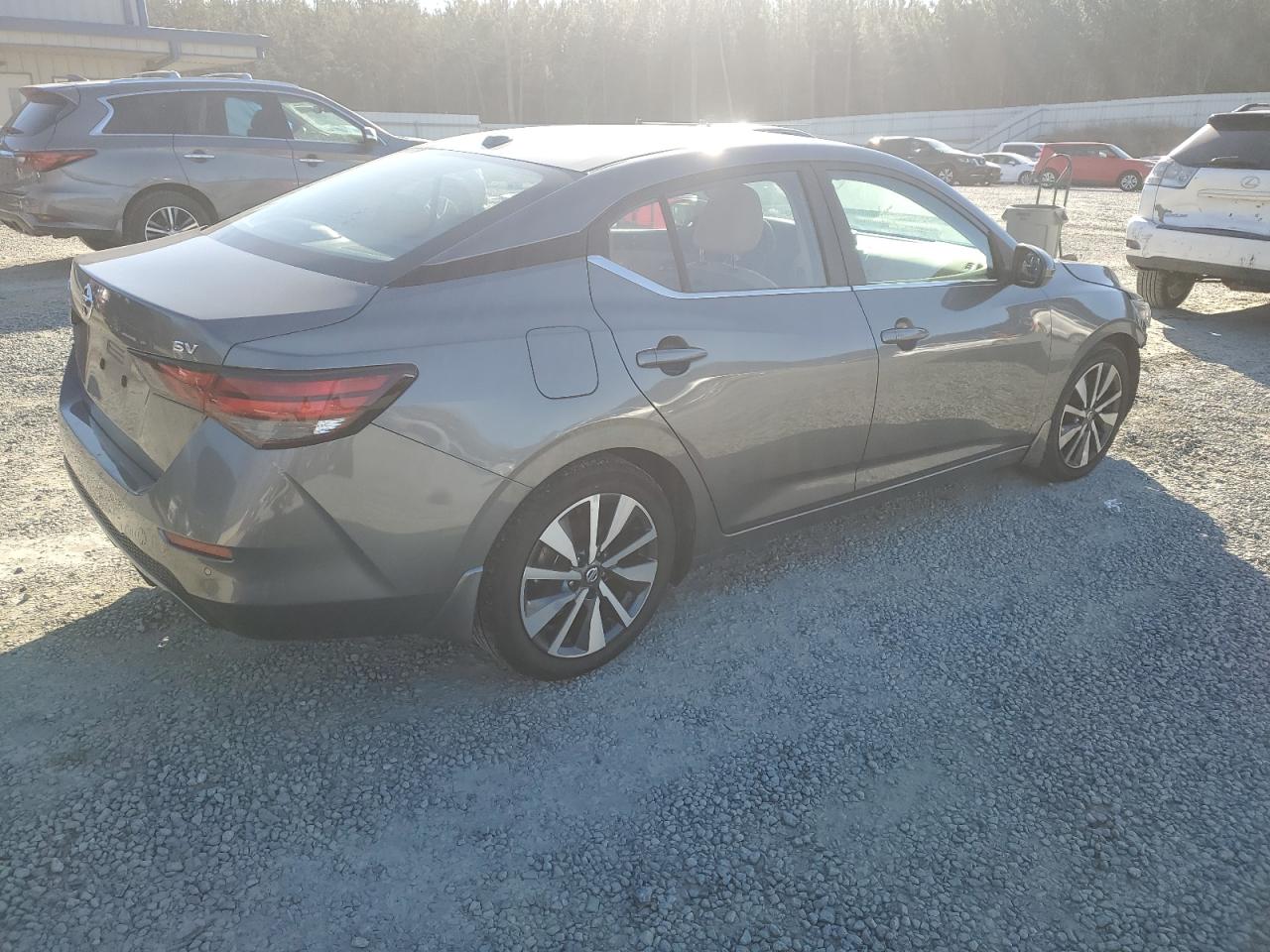 2021 Nissan Sentra - Image 3