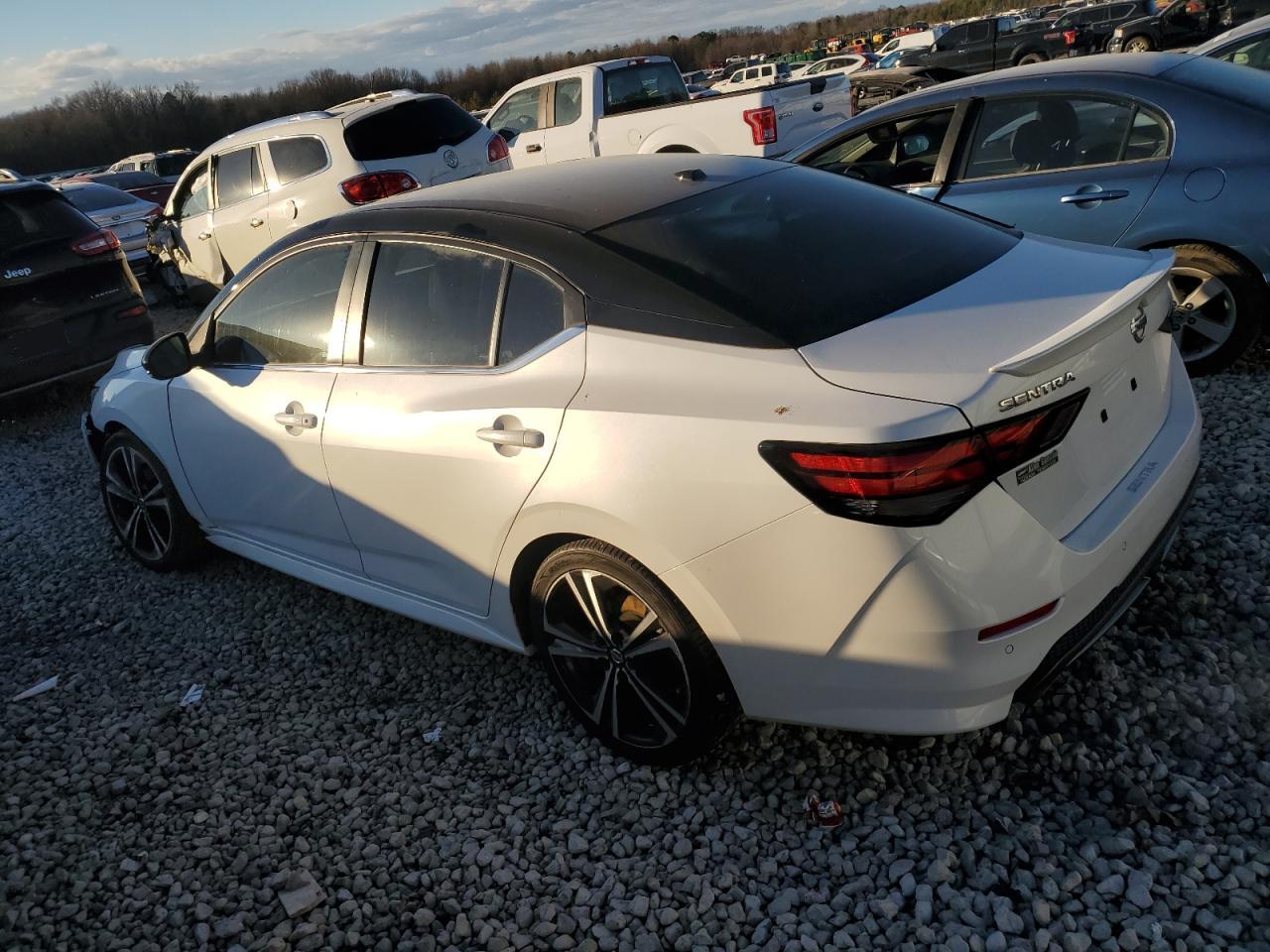 2021 Nissan Sentra - Image 2