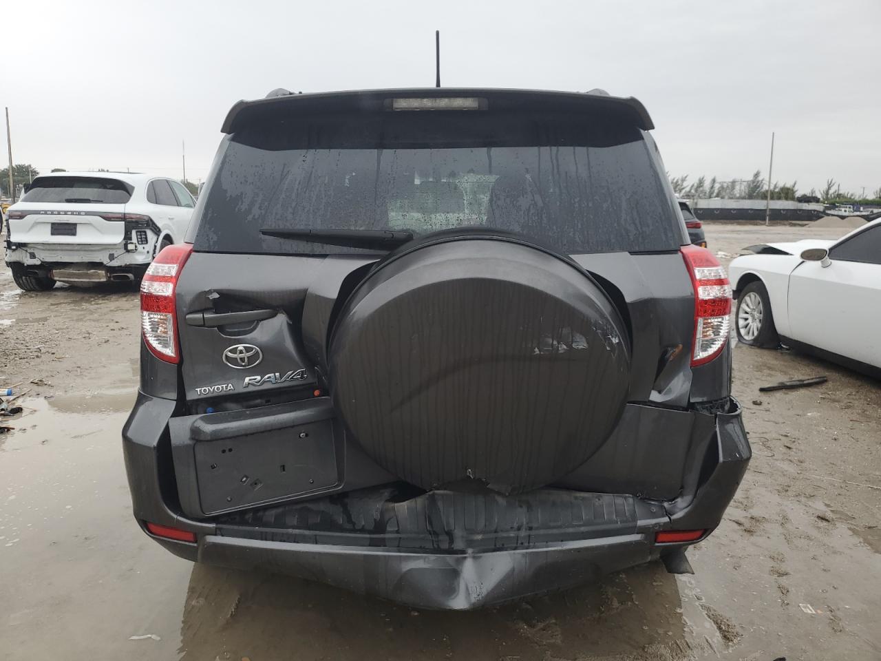 2009 Toyota RAV 4 - Image 6