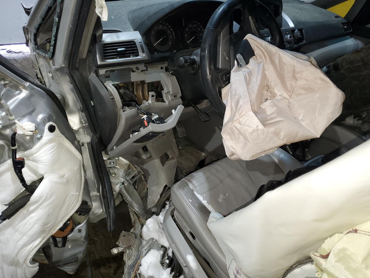 2012 Honda Odyssey - Image 8