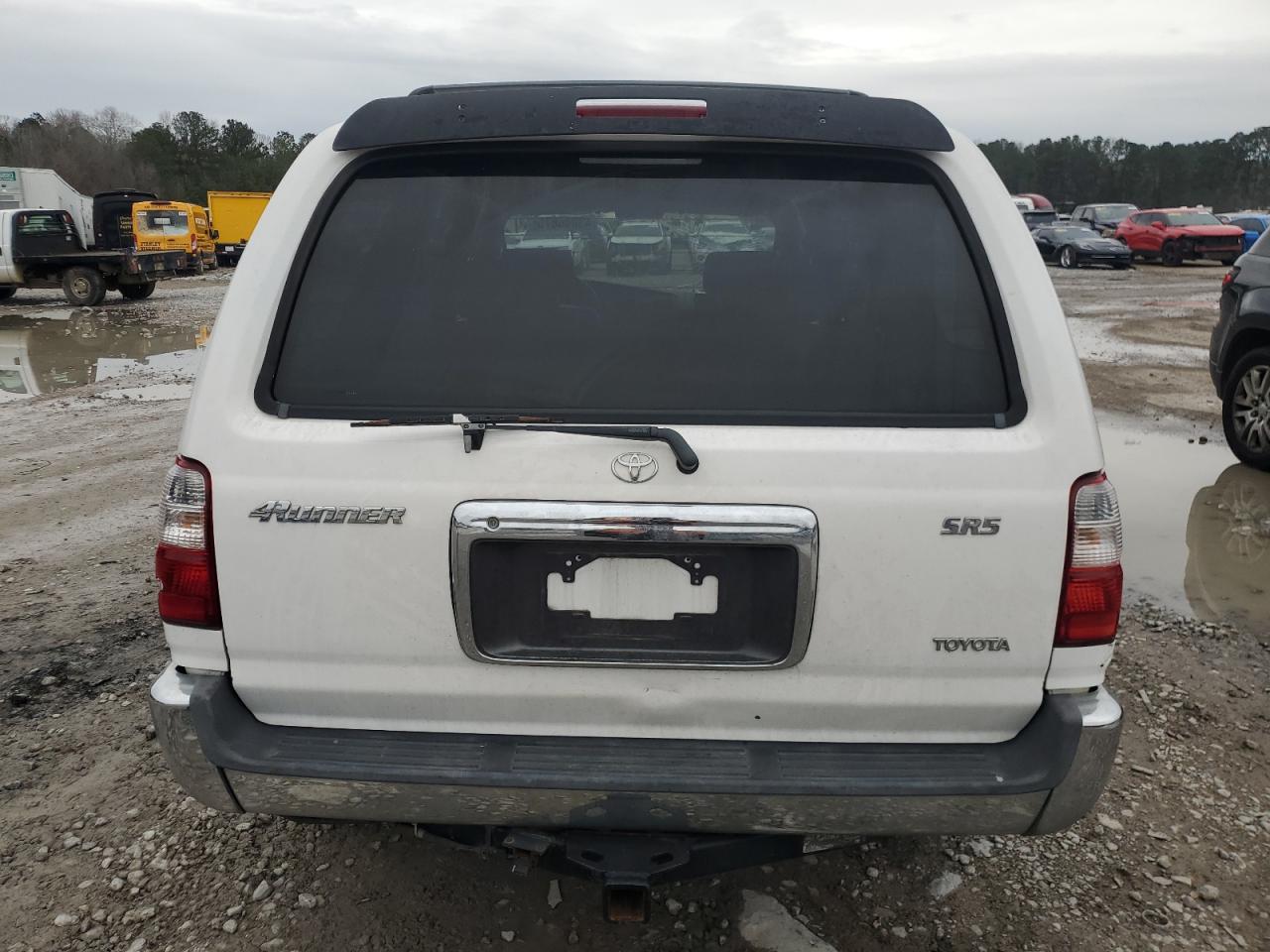2002 Toyota 4Runner - Image 6