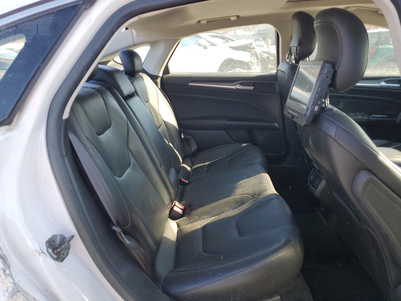2013 Ford Fusion - Image 10