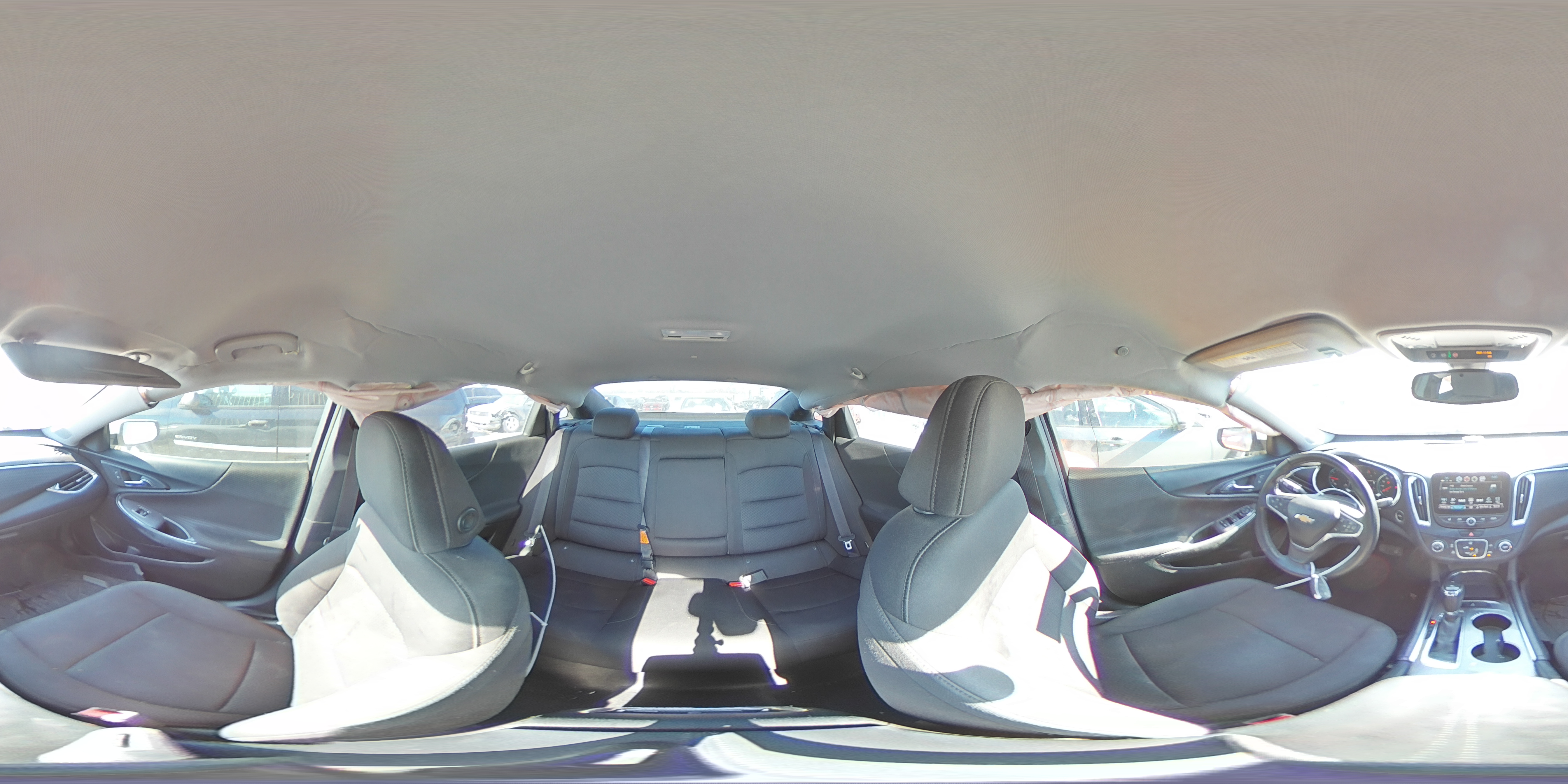 2018 Chevrolet Malibu - Image 12