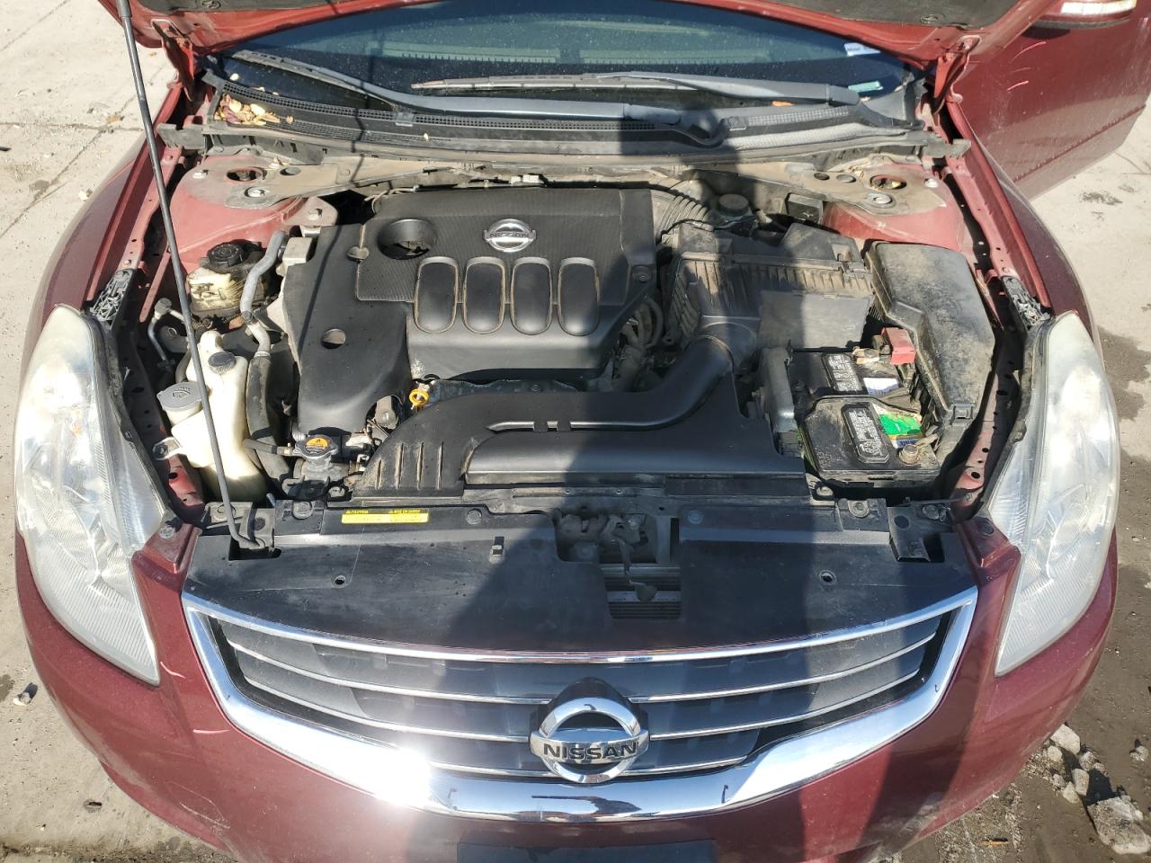 2012 Nissan Altima - Image 11