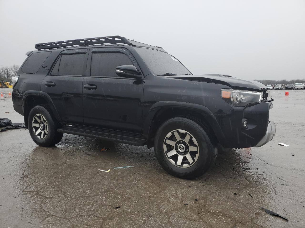 2021 Toyota 4Runner - Image 4