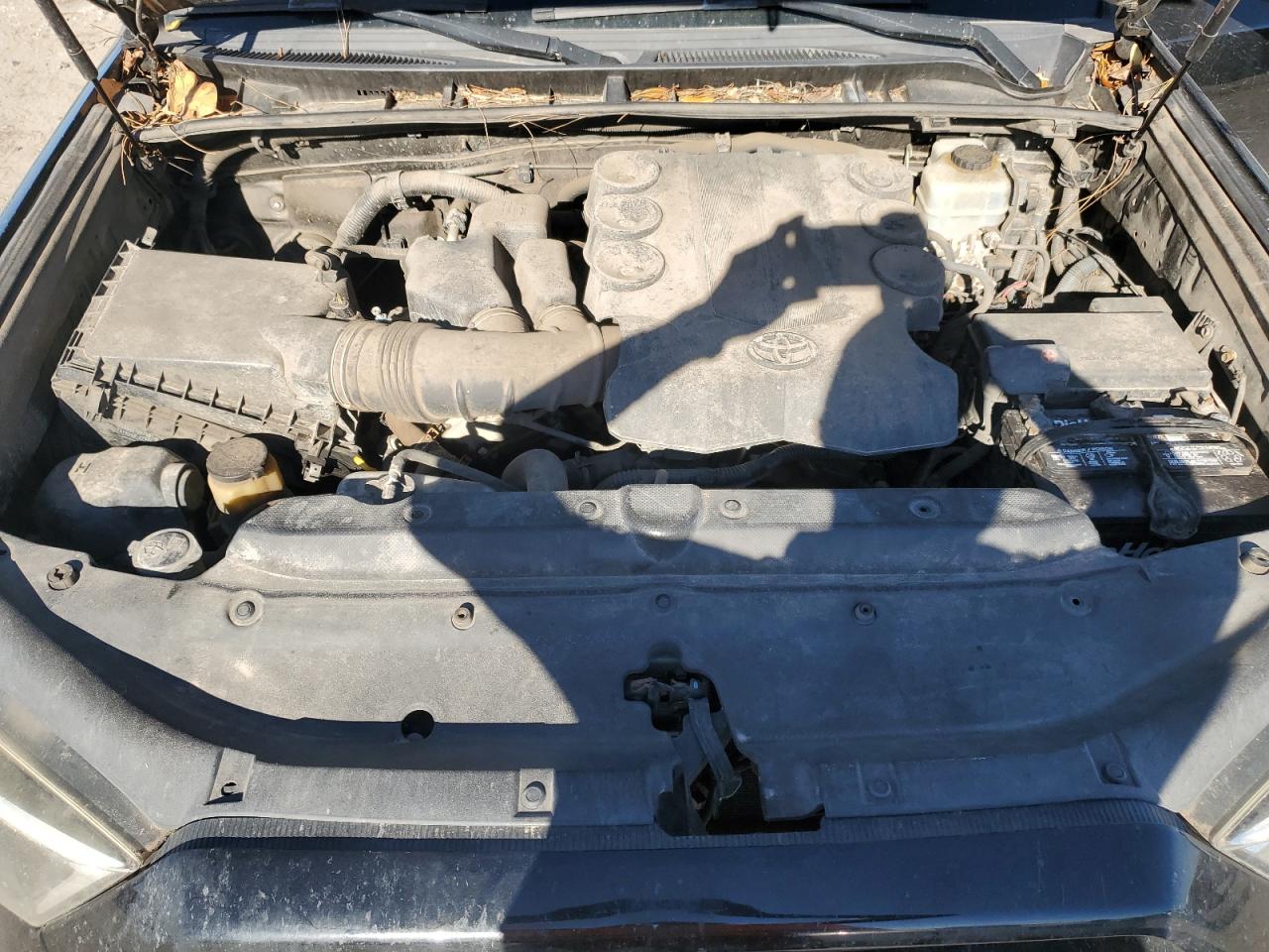 2014 Toyota 4Runner - Image 14