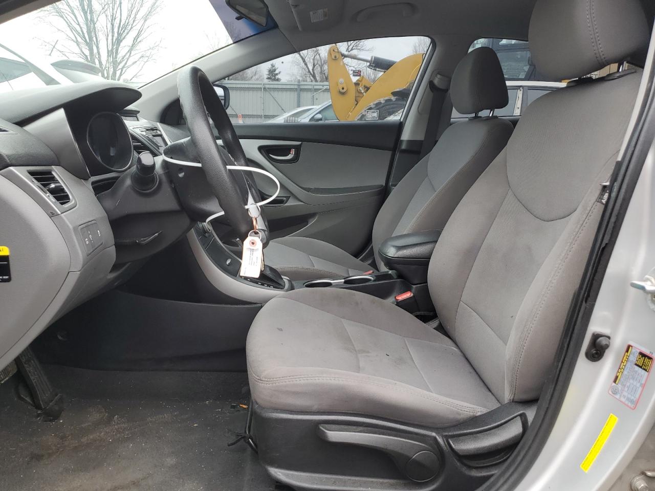 2016 Hyundai Elantra - Image 7