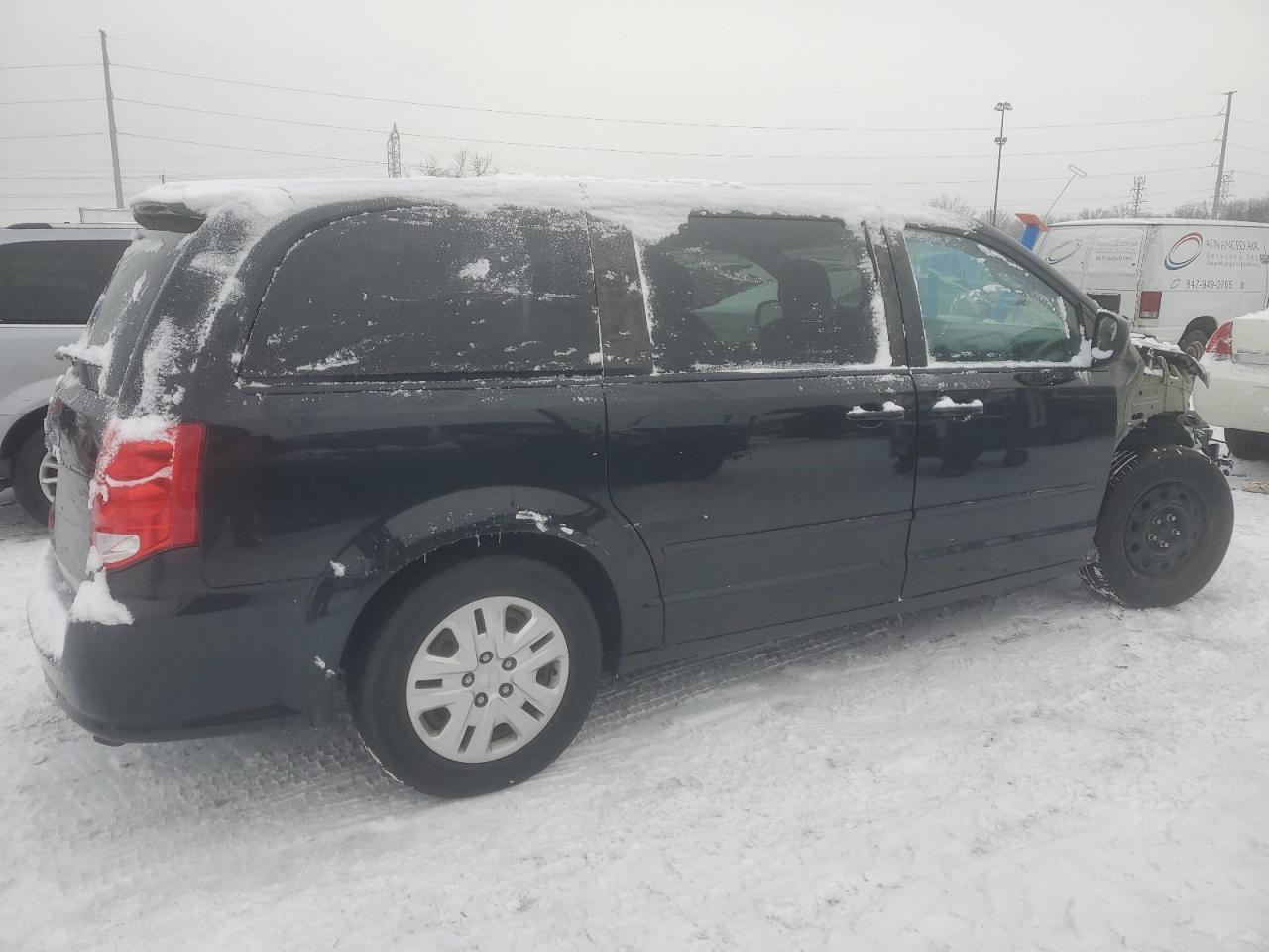 2017 Dodge Caravan - Image 3