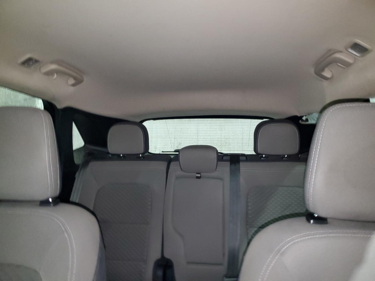 2020 Ford Escape - Image 10