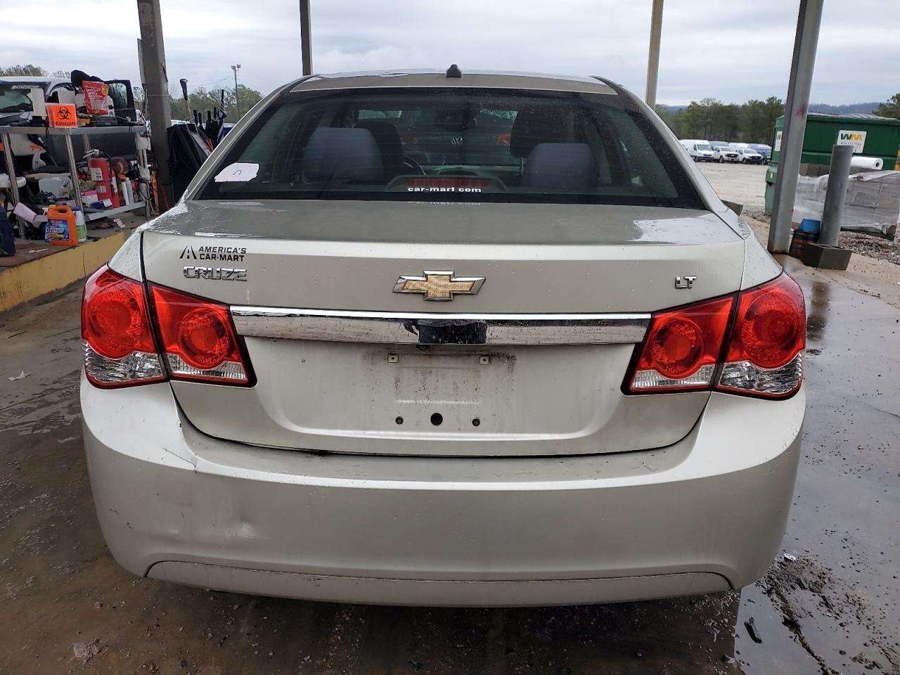 2013 Chevrolet Cruze - Image 6