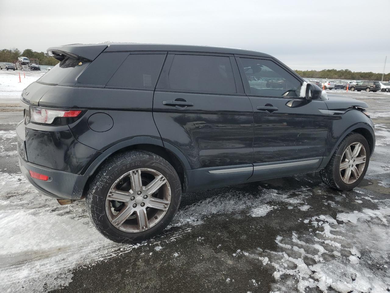 2015 Land Rover Range Rover - Image 3
