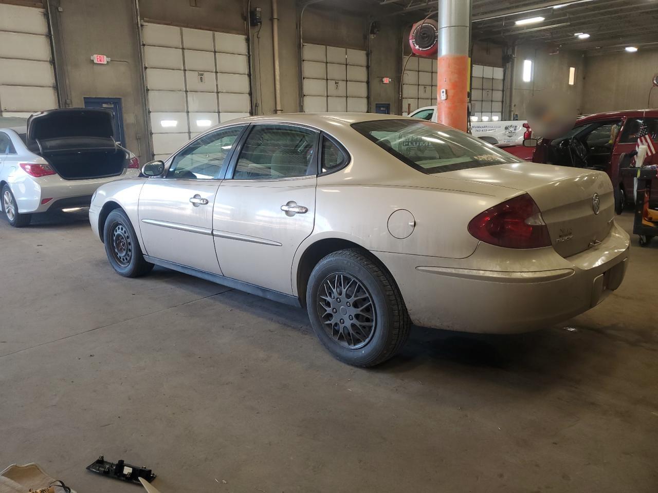 2005 Buick LaCrosse - Image 2