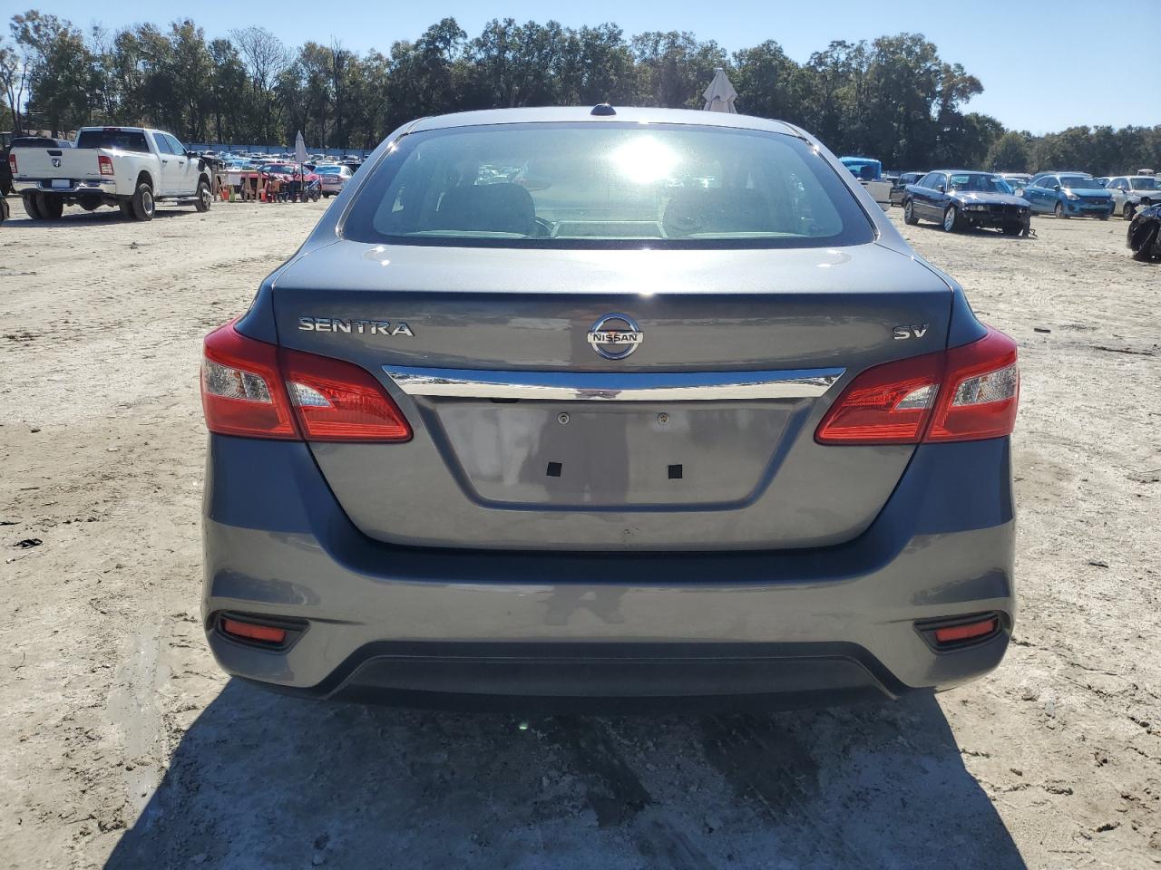 2019 Nissan Sentra - Image 6