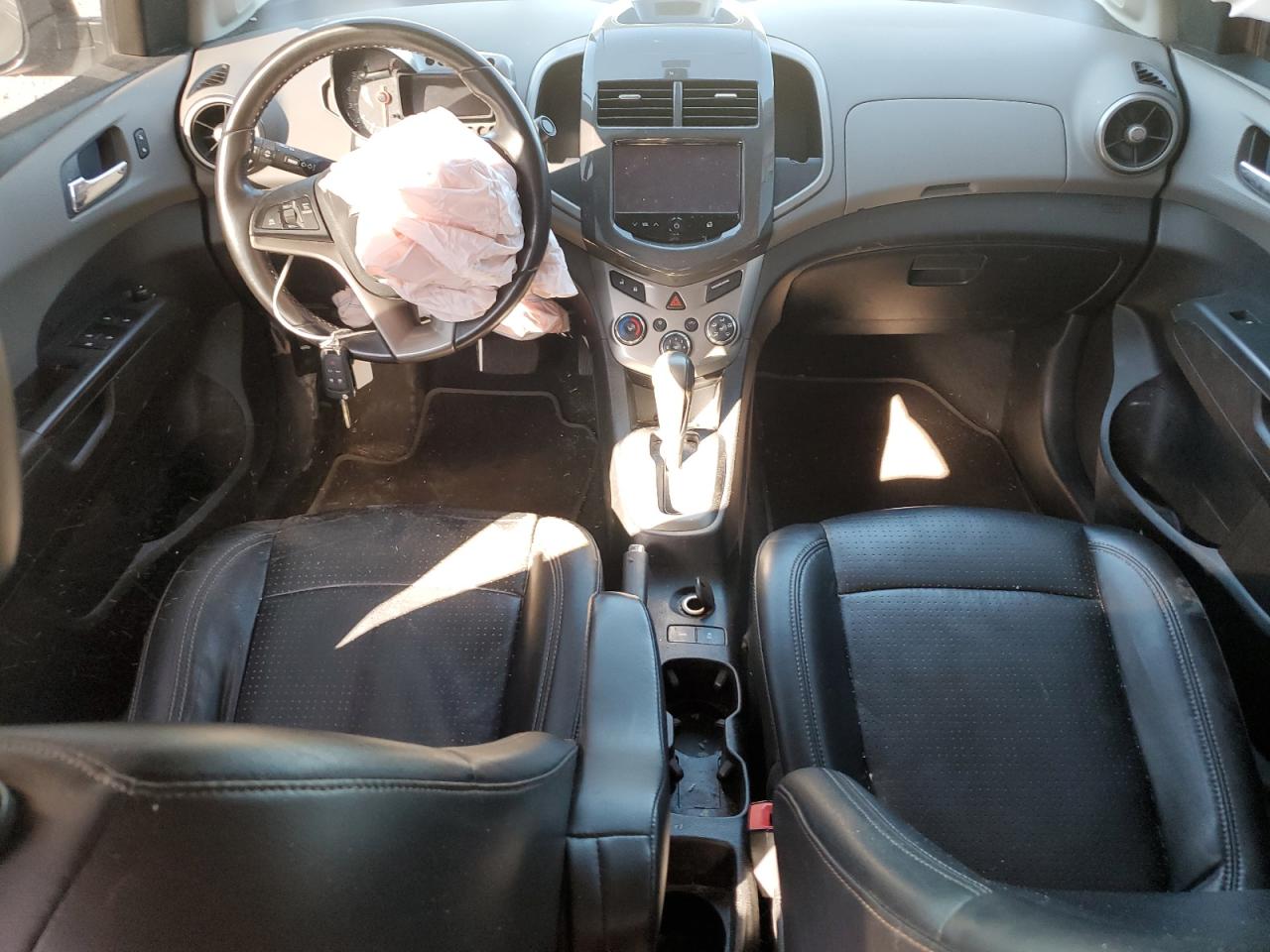 2015 Chevrolet Sonic - Image 8